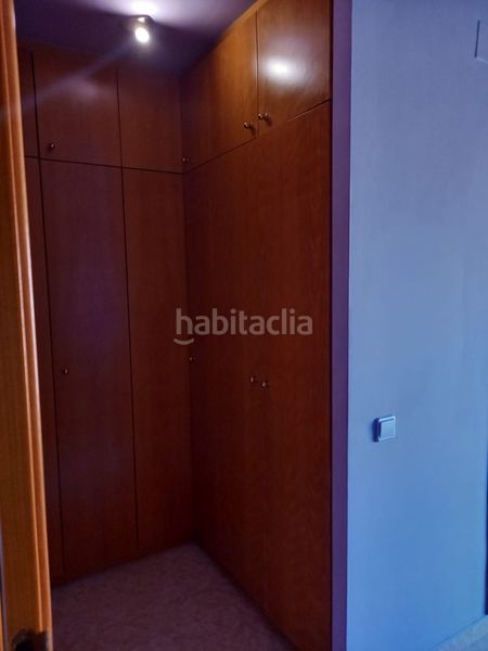 Foto 95671e32-ab3e-4b93-add4-10cf86162b89. Casa adossada amb calefacció aparcament a Nucli Urbà Esparreguera