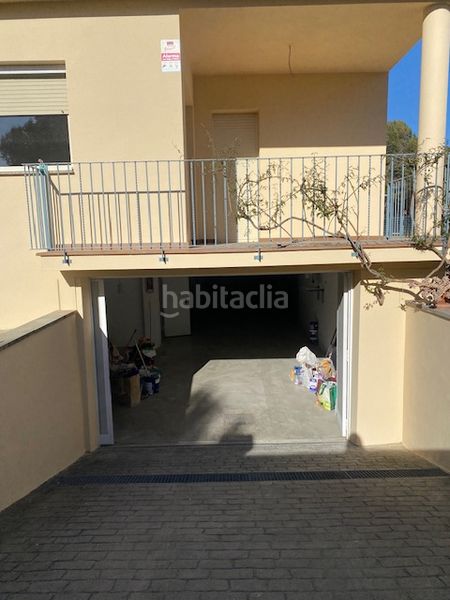 Foto 03711c0c-dfe4-491a-819f-e6c856caa9f5. Chalet torre independiente de 2 plantas. 4 habitaciones. 3 baños. garaje (3 coches). calefacción. aa/cc. jardín. en Collbató