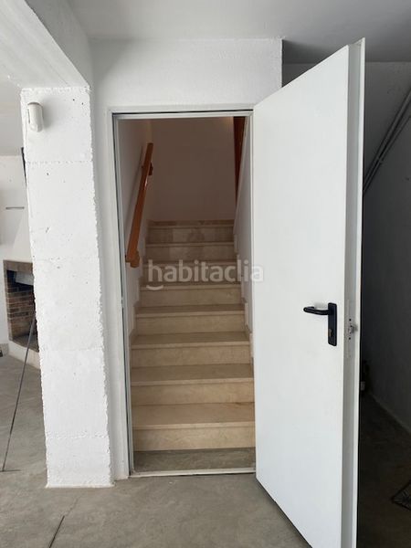 Foto 03ca1060-587d-4f2a-9802-30070f867edb. Chalet torre independiente de 2 plantas. 4 habitaciones. 3 baños. garaje (3 coches). calefacción. aa/cc. jardín. en Collbató