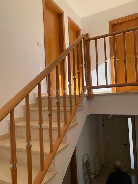 Foto 7450cd2a-7621-4c49-9a99-5a4e2b601f76. Chalet torre independiente de 2 plantas. 4 habitaciones. 3 baños. garaje (3 coches). calefacción. aa/cc. jardín. en Collbató