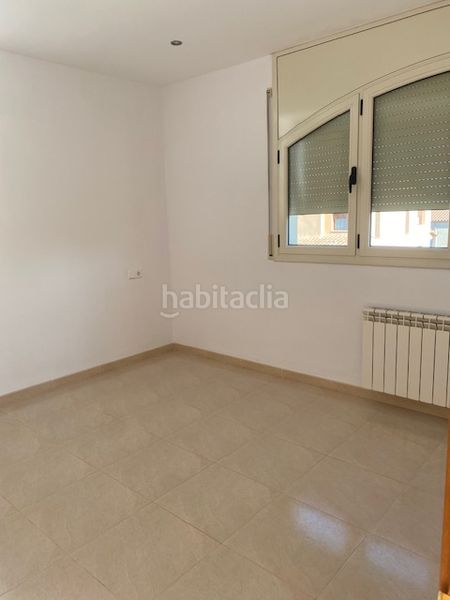 Foto aa0cfa90-c126-4cb2-81d1-658bcd2da1a8. Chalet torre independiente de 2 plantas. 4 habitaciones. 3 baños. garaje (3 coches). calefacción. aa/cc. jardín. en Collbató