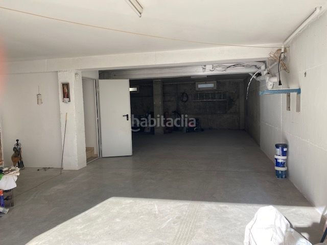 Foto b8bb910c-8e03-454d-a7fe-5e37f88f5fc6. Chalet torre independiente de 2 plantas. 4 habitaciones. 3 baños. garaje (3 coches). calefacción. aa/cc. jardín. en Collbató