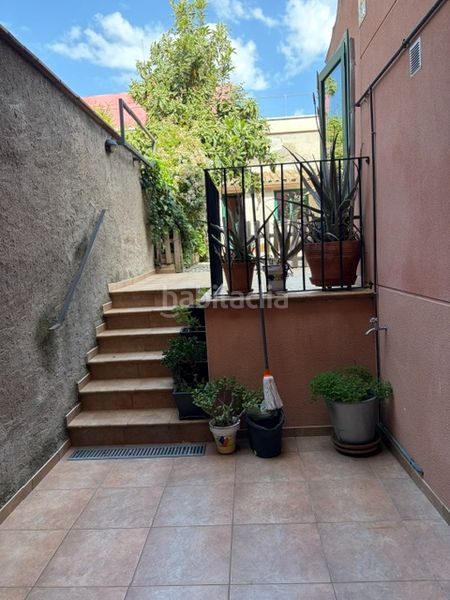 Foto 06200e70-0664-4e33-acb5-f03fc2474e79. Casa amb xemeneia calefacció a Nucli Urbà Esparreguera