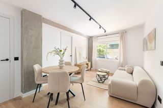 Flat  Avinguda francesc marimon 57. Piso completamente reformado en zona centro - nuevo a estrenar -