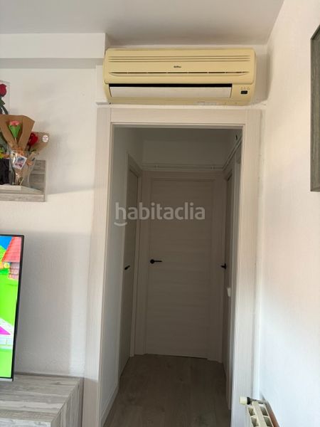 Foto a240053c-2a0e-4c7e-ba9e-65c38fa1bb10. Pis amb calefacció aparcament a Nucli Urbà Esparreguera