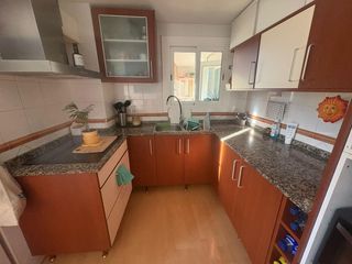 Pis a Olesa de Montserrat. Piso de 60 m2 con 2 habitaciones, 1 baño con ducha, salón-comedo