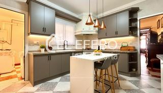 Casa a Casco Histórico. Exclusiva casa andaluza en pleno centro de antequera.