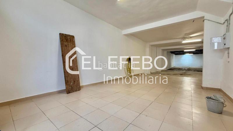 Foto 295bb815-ad79-403f-b2d7-840996c7d2f8. Affitto locale commerciale in Cueva de Menga Antequera