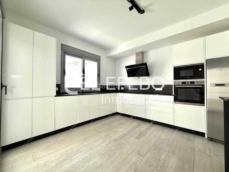 Foto 03c38bdf-5f3b-462d-ba0e-f9385a3783c0. Casa con riscaldamento parcheggio in Campillos