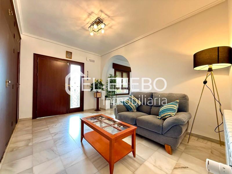 Foto 170764a4-0e98-481b-8de0-05a8397fba87. Chalet con riscaldamento parcheggio piscina in Centro Antequera