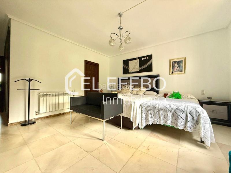 Foto 6601ae46-9cfb-466d-97d3-aa5ce3079b9f. Chalet con riscaldamento parcheggio piscina in Centro Antequera