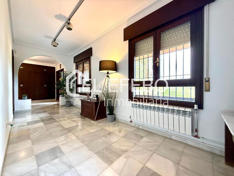 Foto 9b2c17ed-c019-4ac1-9781-e9f73f201ae3. Chalet con riscaldamento parcheggio piscina in Centro Antequera