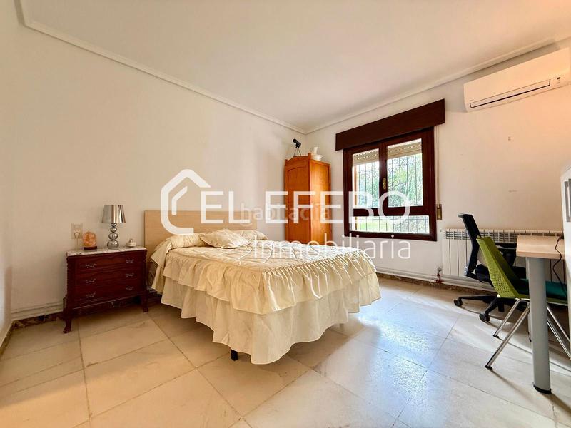 Foto b7a27e87-3d3e-464d-919d-798fa26e5b14. Chalet con riscaldamento parcheggio piscina in Centro Antequera