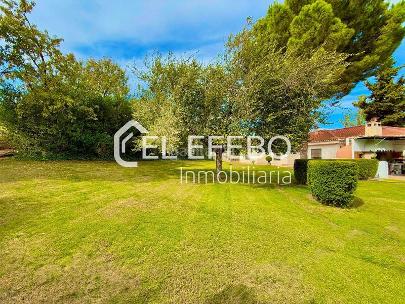 Foto d3bae3f1-3b80-405c-8997-bfc6125c13f2. Chalet con riscaldamento parcheggio piscina in Centro Antequera