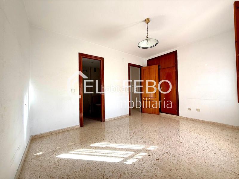 Foto 905f1d06-760f-41d4-a93a-b20837a11c1f. Pis amb calefacció aparcament a Cueva de Menga Antequera