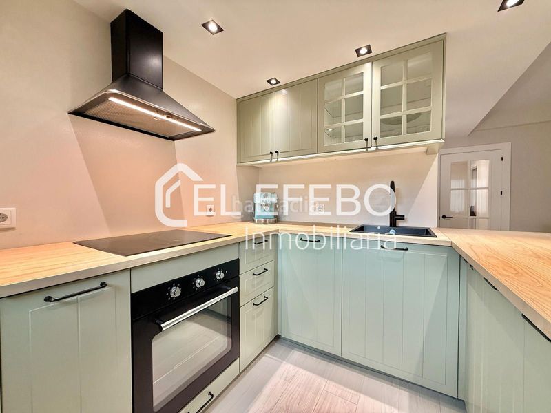 Foto f0577a86-4f43-417b-a1a3-d1c62c299402. Duplex con riscaldamento in Cueva de Menga Antequera