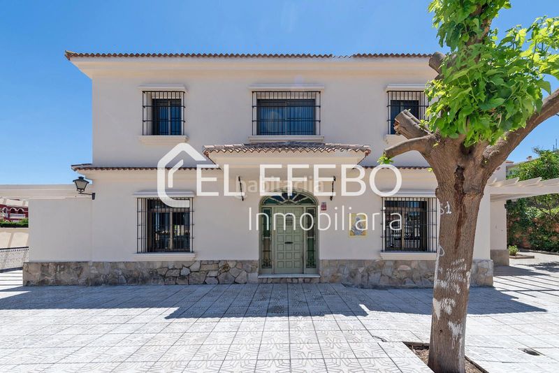 Foto 051d8142-bff4-44c1-974c-a1839893351e. Xalet amb calefacció aparcament a Fuentemora Antequera
