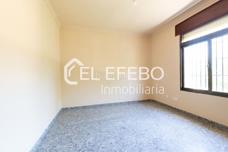 Foto fe165b89-433d-4aa6-a04e-ea1e0b7fd75c. Xalet amb calefacció aparcament a Fuentemora Antequera