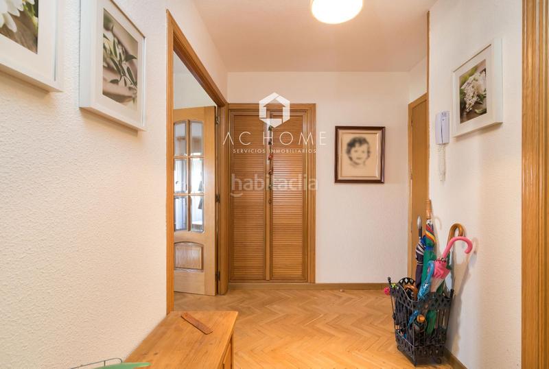 Foto 32ce0c16-527e-48af-9cc0-6bf539be372b. Flat with heating pool in Valleaguado-La Cañada Coslada