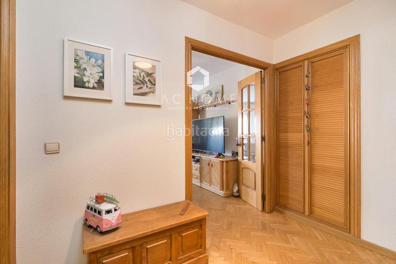 Foto 51c741e6-973f-4203-9c6c-9f22d9e05567. Flat with heating pool in Valleaguado-La Cañada Coslada