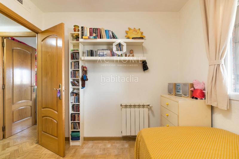 Foto d1bb4853-de93-4bc0-aea6-7817a9227e63. Flat with heating pool in Valleaguado-La Cañada Coslada