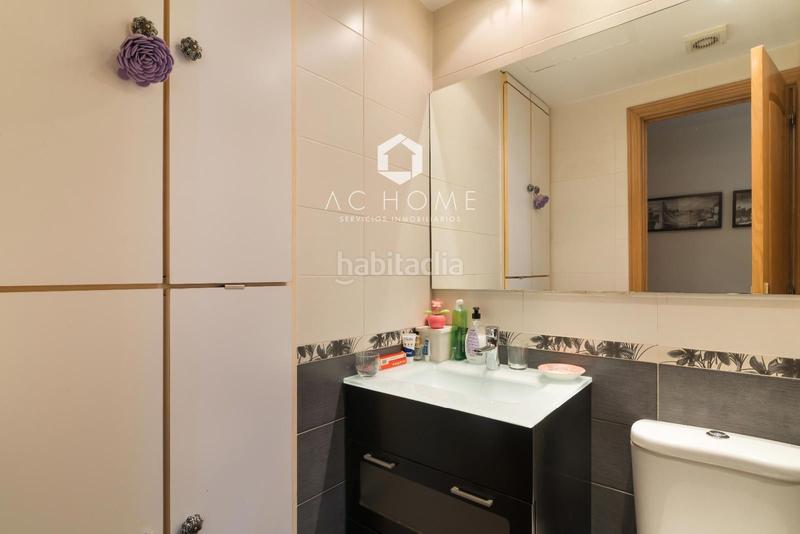 Foto d3f03d67-a962-4b5c-a84b-c047f0a3d92d. Flat with heating pool in Valleaguado-La Cañada Coslada