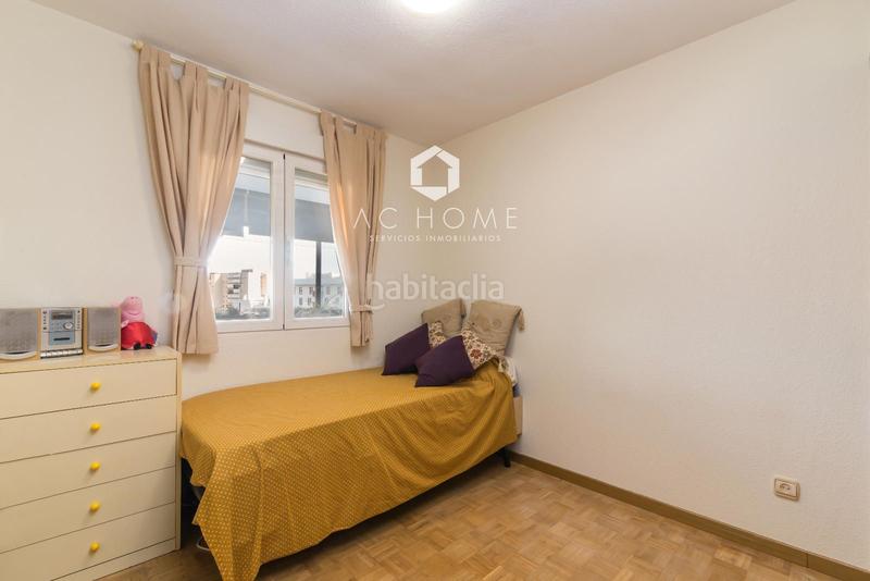 Foto e3766f73-0492-465f-aa6c-5bf8f2cce44a. Flat with heating pool in Valleaguado-La Cañada Coslada