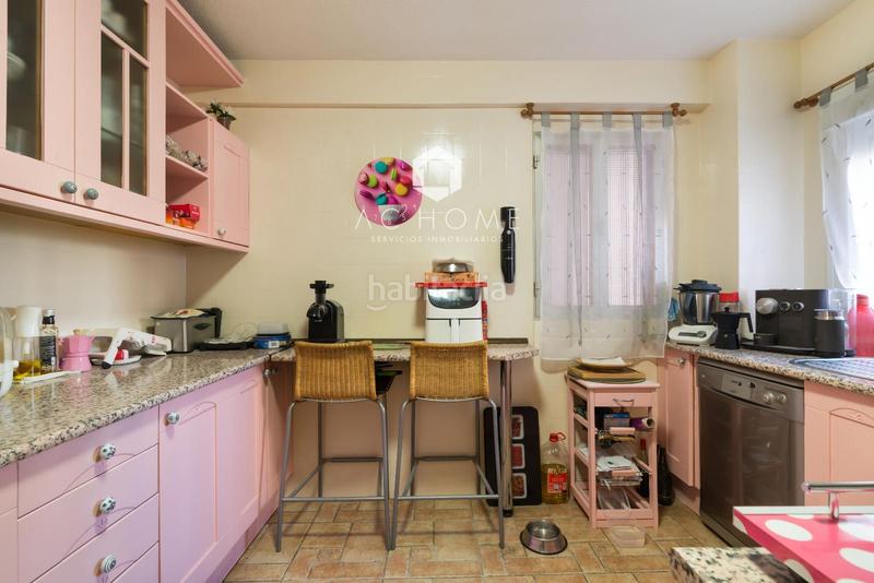 Foto fa3ba8db-8fdc-4d92-9ce9-d2d6202960c3. Flat with heating pool in Valleaguado-La Cañada Coslada