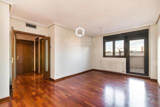 Attique  Juan de ortega. En madrid