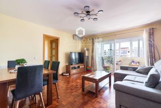 Pis  Venezuela. En coslada