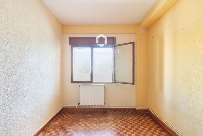 Foto b34f7ff1-7158-43f7-a7d2-52ba14f18870. Appartamento con riscaldamento in Coslada pueblo Coslada