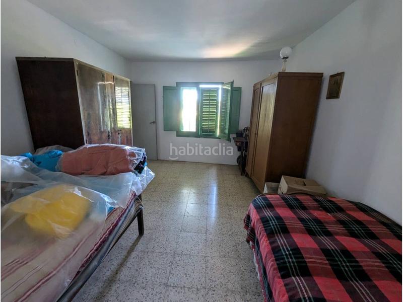 Foto 0cfa7957-cd44-4e32-b6af-19edb87a5086. Casa en molinas 126 casa a 4 vientos con amplio terreno con viñedo y pozo en Mont-ras