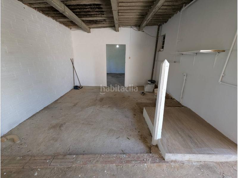 Foto 1e84a5ed-8255-4239-8eaf-3bc05ac88501. Casa en molinas 126 casa a 4 vientos con amplio terreno con viñedo y pozo en Mont-ras