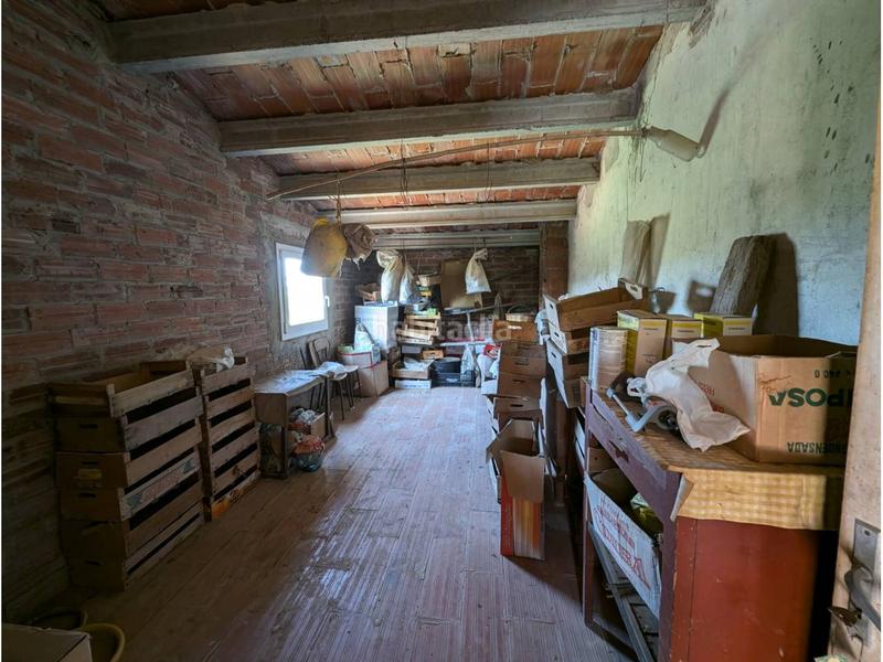 Foto 357ab97a-2397-460b-af76-fdff3d4ae476. Casa en molinas 126 casa a 4 vientos con amplio terreno con viñedo y pozo en Mont-ras