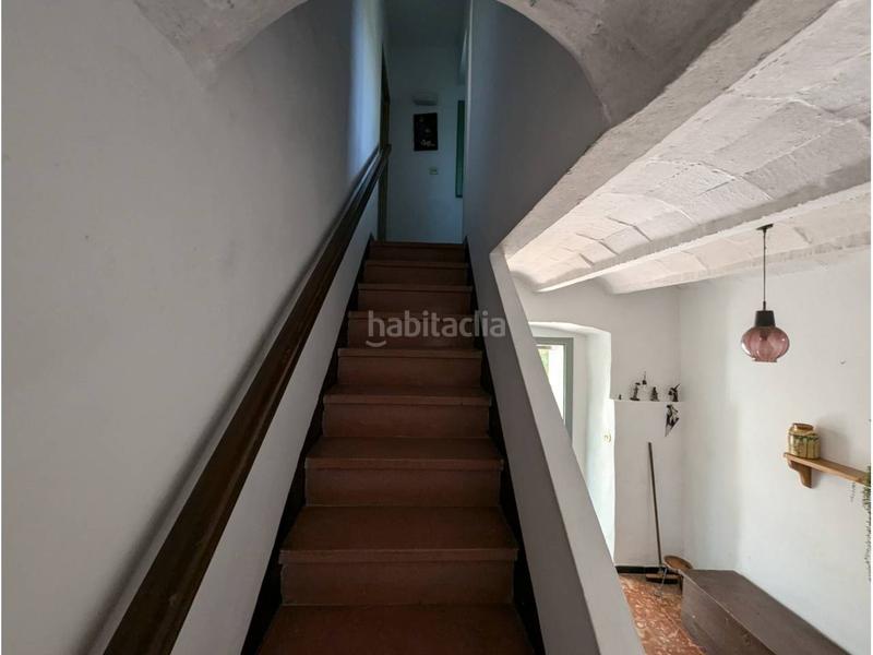 Foto 550fb890-9e62-49cf-bca2-cd5a67cce46f. Casa en molinas 126 casa a 4 vientos con amplio terreno con viñedo y pozo en Mont-ras