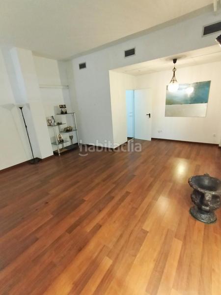 Foto db793cdf-eab7-4413-9751-cf272e81a0be. Casa amb calefacció a Centro Ciudad San Fernando