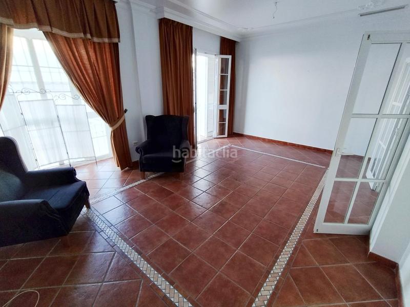 Foto de5964af-f23f-4a8c-af42-4fd3d234d934. Casa amb calefacció a Centro Ciudad San Fernando