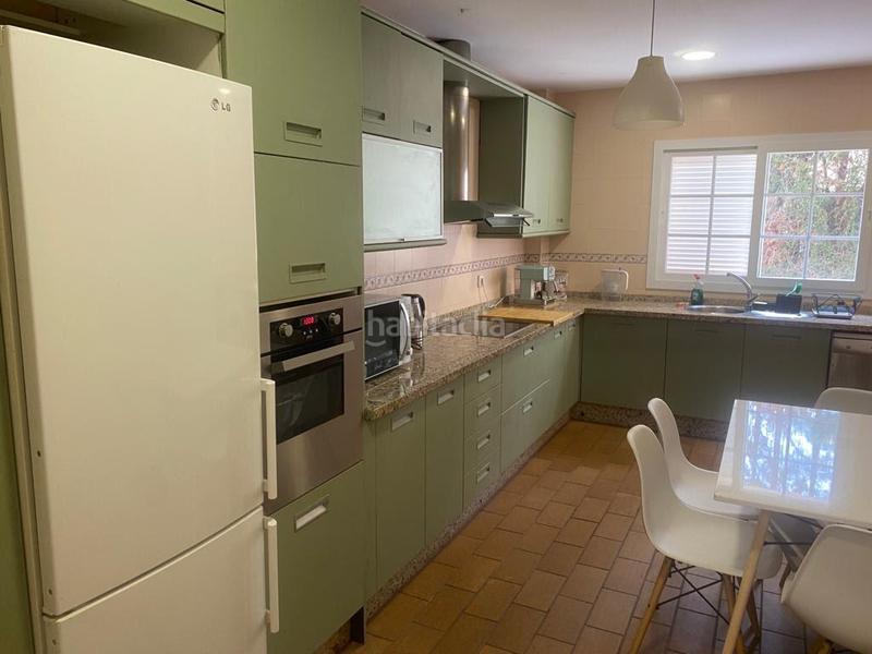 Foto d9d13db7-bd89-4604-ba07-81c5f8d411a3. Chalet con parcheggio piscina in Sotogrande costa Sotogrande