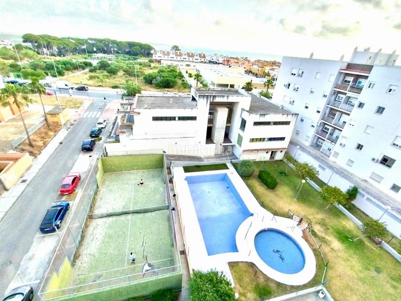 Foto 8bec5c80-6bec-4485-93ff-c060215719c1. Attico con parcheggio piscina in Casines Puerto Real