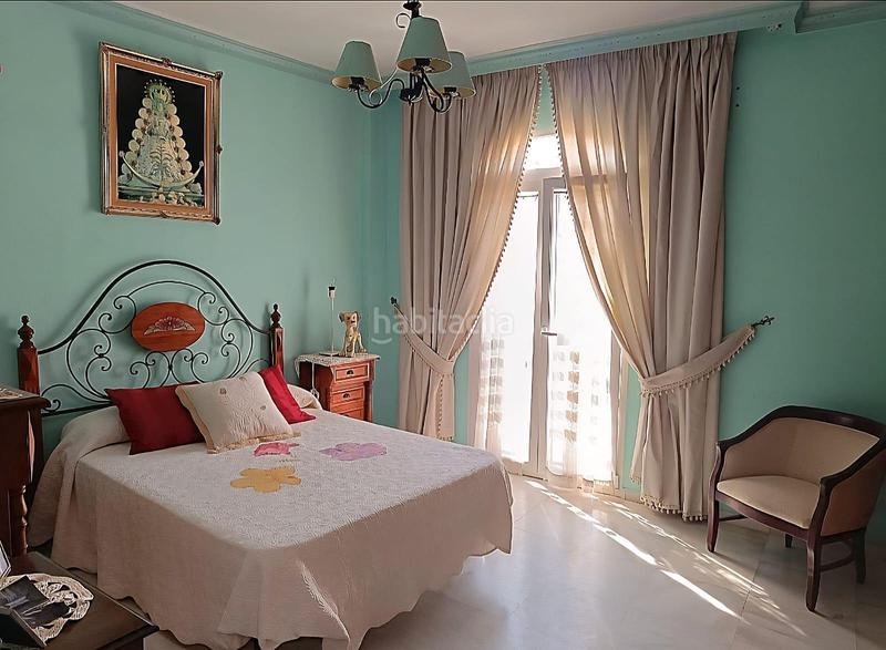 Foto 550ee1a3-f5c4-42ea-99f7-8fcef81c8472. Casa con parcheggio in Núcleo urbano Chiclana de la Frontera