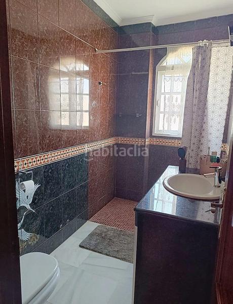 Foto a66caa52-f207-4147-90aa-48babcf1d8b5. Casa con parcheggio in Núcleo urbano Chiclana de la Frontera