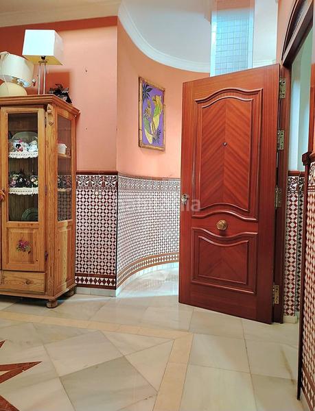 Foto f2d78d53-fd2c-47f6-aa34-45769df952e8. Casa con parcheggio in Núcleo urbano Chiclana de la Frontera