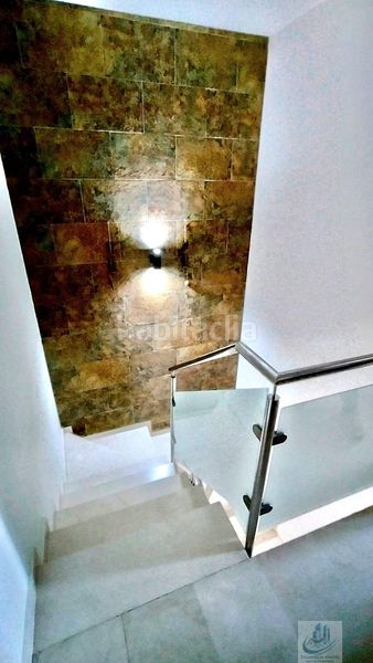 Foto 1c885a77-3c2d-4b4a-85fd-533e19e35bdc. Dúplex a el campito 1 a Núcleo urbano Chiclana de la Frontera