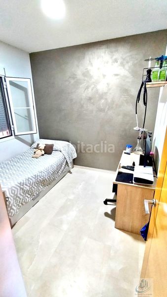 Foto 29faf705-382c-4dd5-bdfa-5ad397e637d7. Dúplex a el campito 1 a Núcleo urbano Chiclana de la Frontera