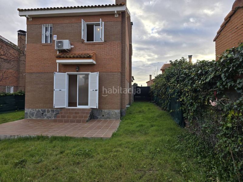 Foto 1beb8bee-8d28-4046-a694-ab3dec44f275. Chalet  independiente en venta . en Pioz