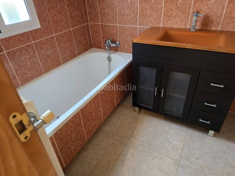 Foto 7ceb3399-dcd0-4cc1-8300-b9ef06123c63. Chalet  independiente en venta . en Pioz