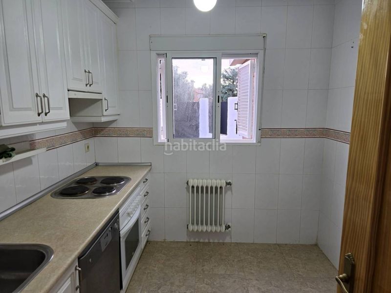 Foto bdfff6e3-740e-456b-af7e-6892e43f1a60. Chalet  independiente en venta . en Pioz