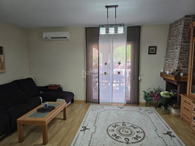 Foto 92bf5011-3d68-4e89-a9cf-10a42f7fc1ae. Chalet  en venta en Pioz