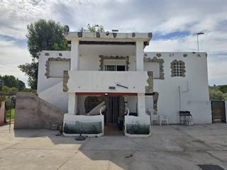 Xalet en Illana. Chalet en venta en illana