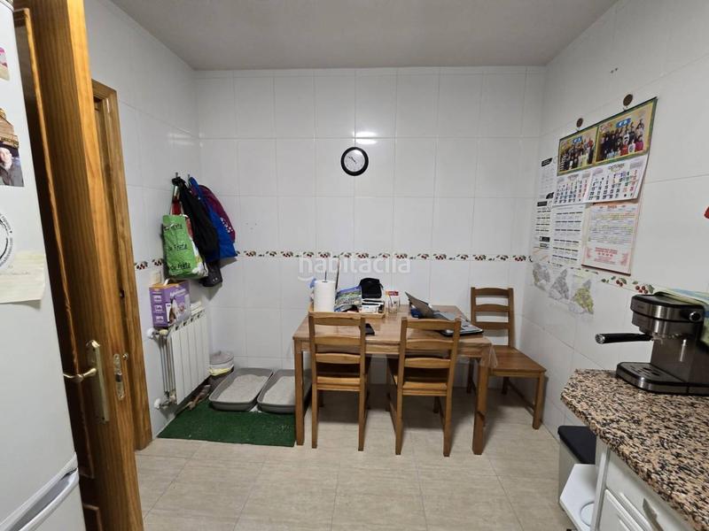 Foto af2d421a-5ffe-46e7-8ca6-9018cb15ae4d. Casa bifamiliare con riscaldamento in Pioz